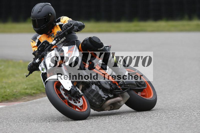 /Archiv-2025/08 20.04.2025 Speer Racing ADR/Gruppe gruen/94